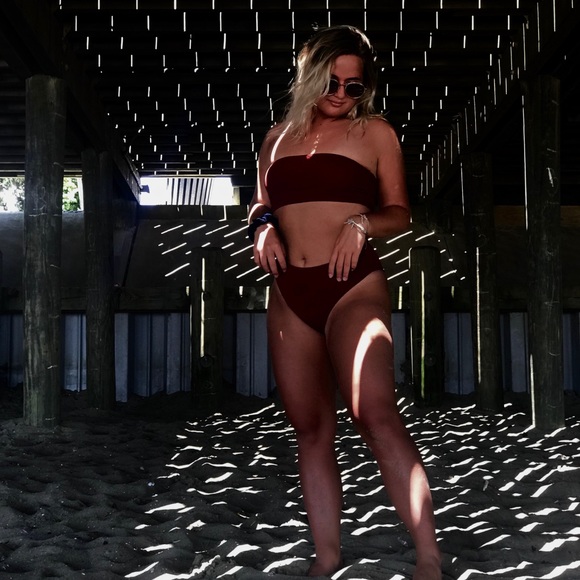 Meet your Posher, Madison - Picture 4 of 4